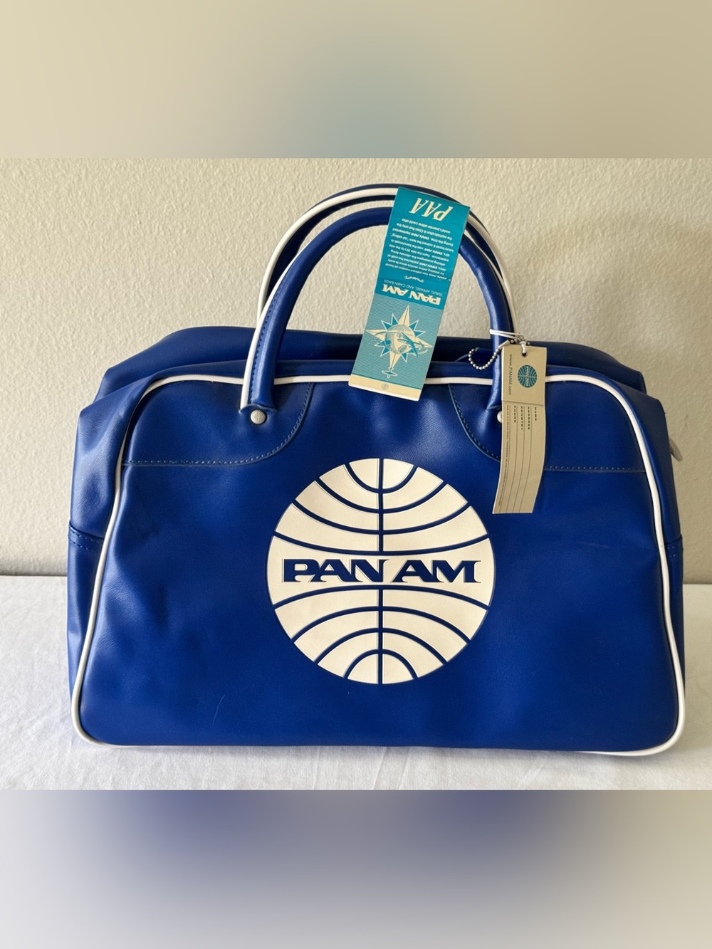 PAN AM Explorer Bag - Certified Pan Am Retro Style Reproduction of Original NWT